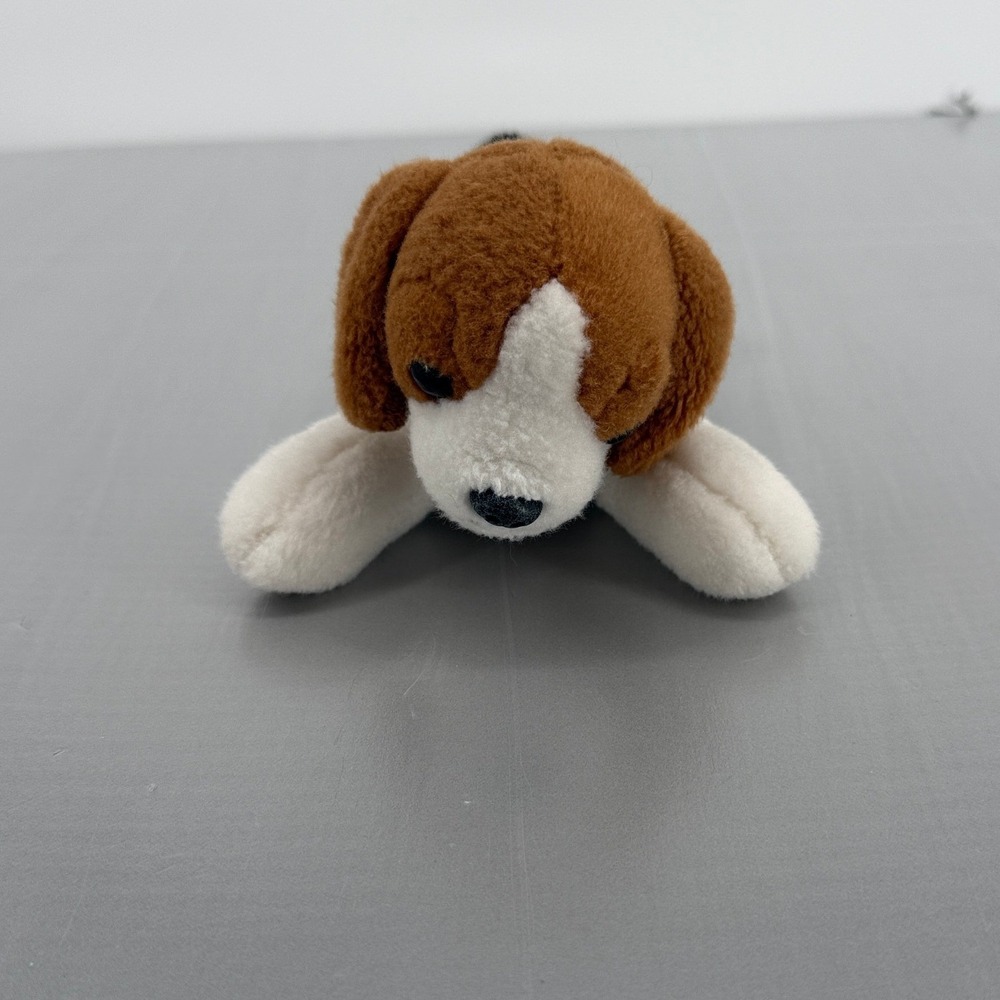 Aurora World Beagle Plush Dog Stuffed‎ Animal Tri-Color Brown Black White 8 Inch